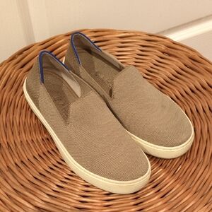 Rothys Nude Loafers Womens 5.5